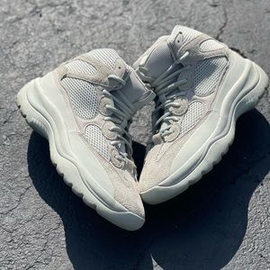 Adidas Yeezy Derset boot “Salt”